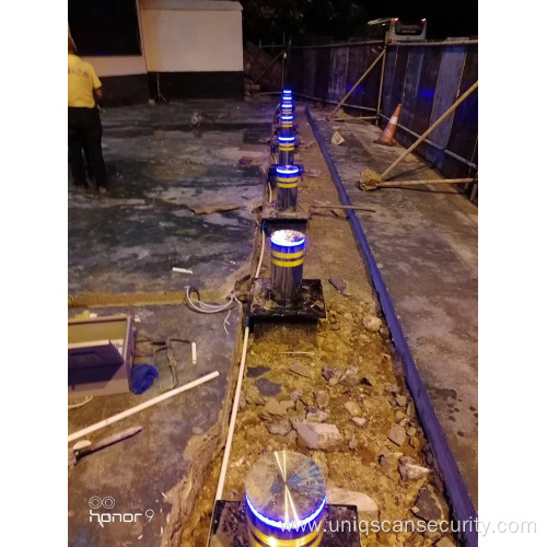 Security retractable road block barriers bollards